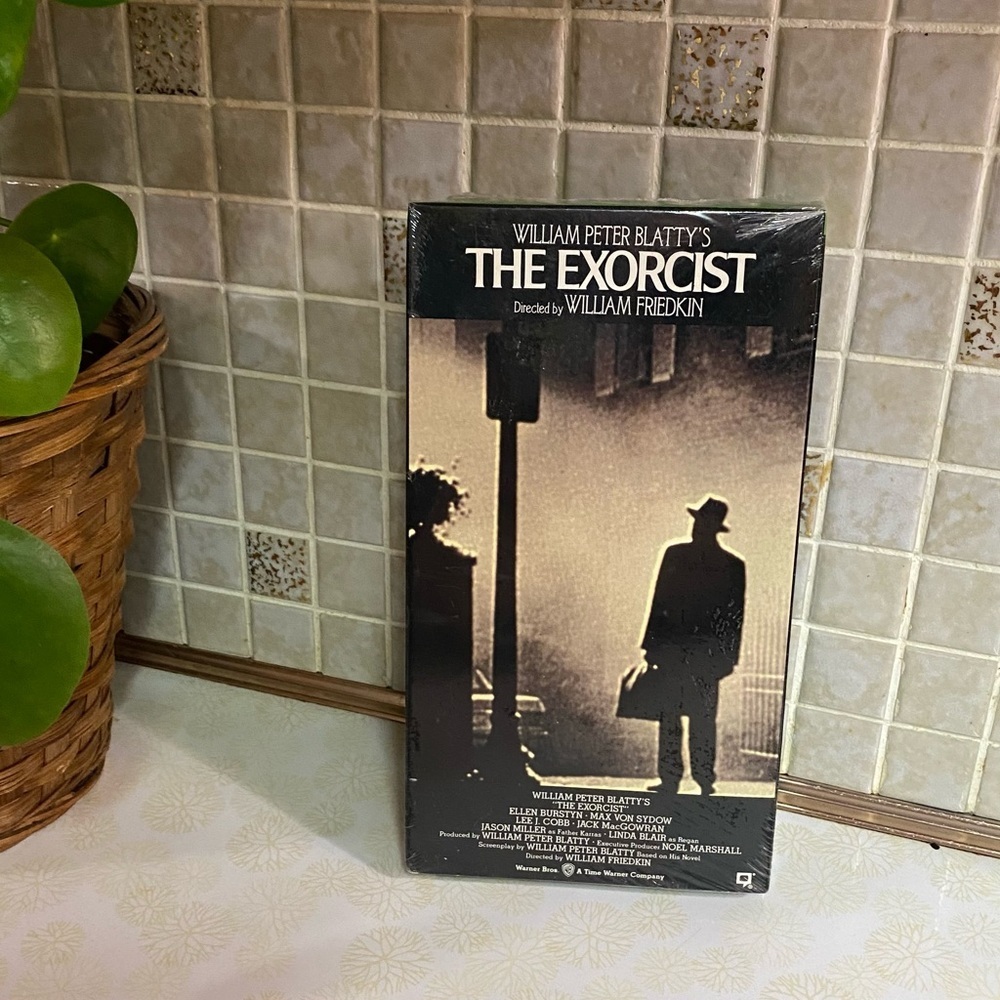 Vintage SEALED The Exorcist VHS tape Warner Bros William Peter Blattys